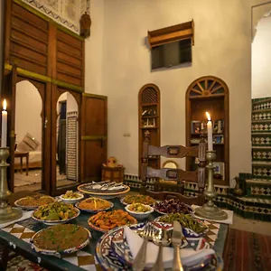 Dar Authentic - Familly Hosting Bed & Breakfast Fez