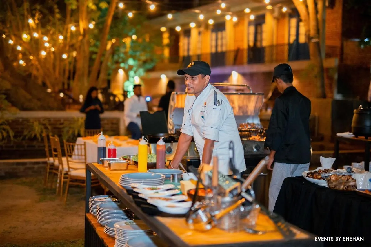 La Fiume Resort Katunayake